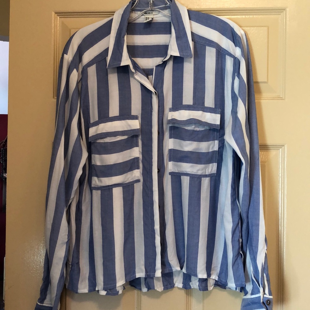 Long sleeve blue and white striped button down top